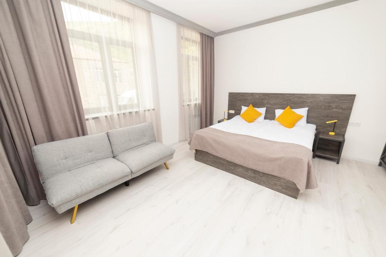 Hotel Popock Goris Extérieur photo