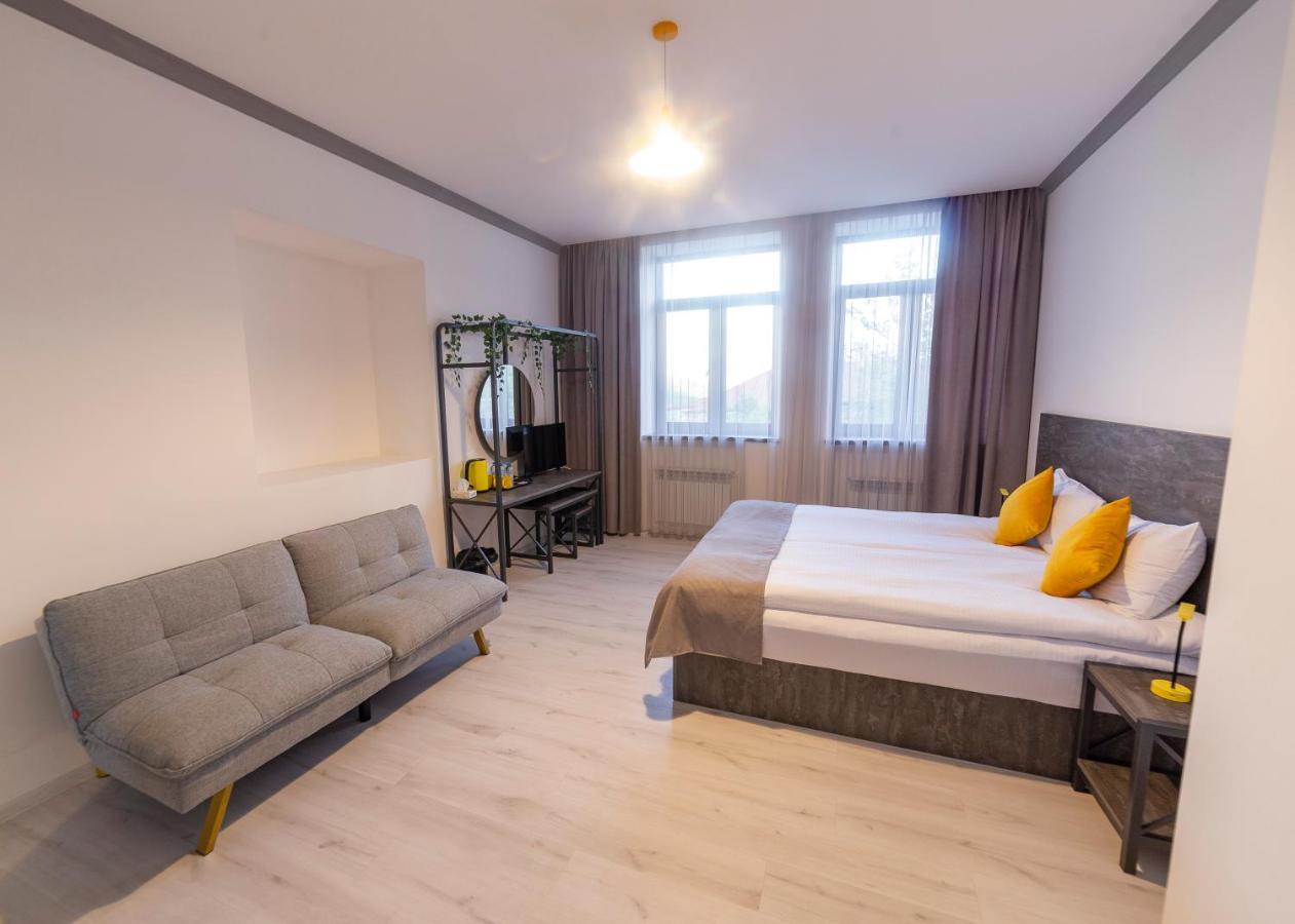Hotel Popock Goris Extérieur photo