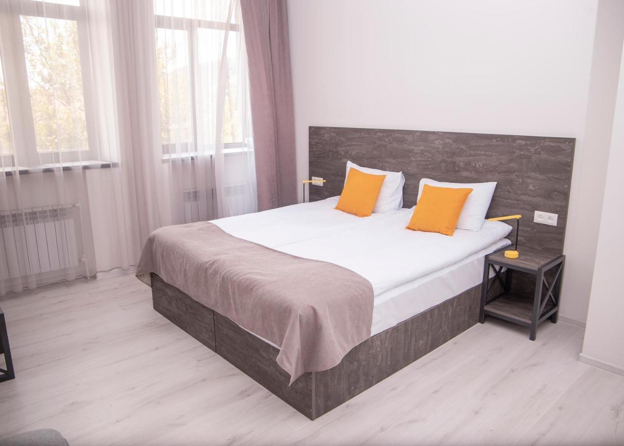 Hotel Popock Goris Extérieur photo