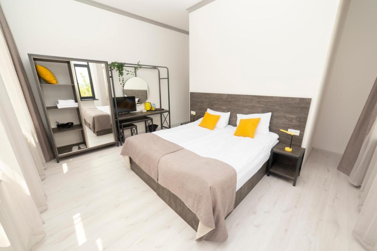 Hotel Popock Goris Extérieur photo