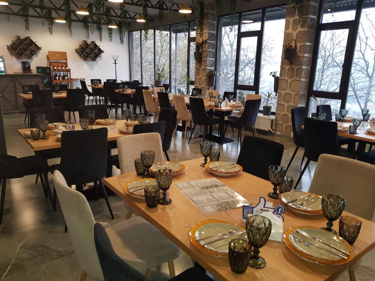 Hotel Popock Goris Extérieur photo
